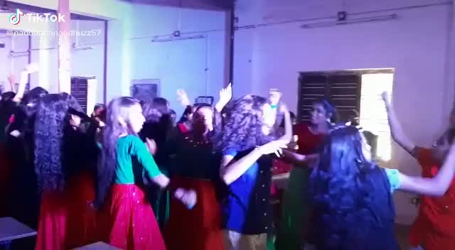 @krishna kichu♡♡