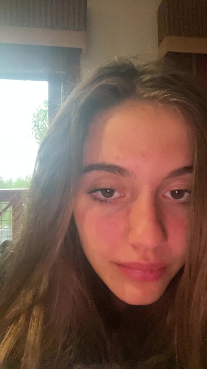 @eleanorabriscoe