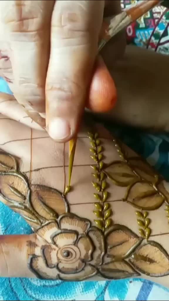 @Sindhu mehandi artis