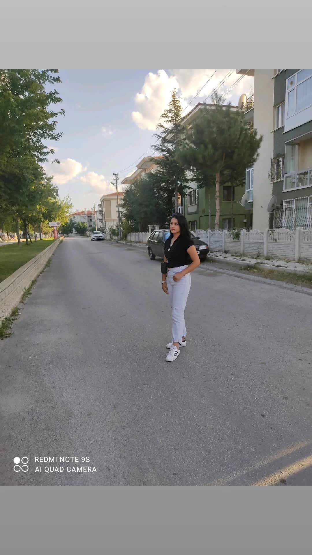 @Selmaacıkgz