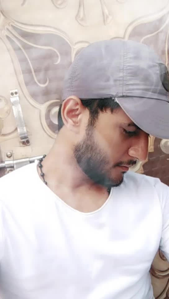 @MD.SHAIF🎤🎧🎸🏏
