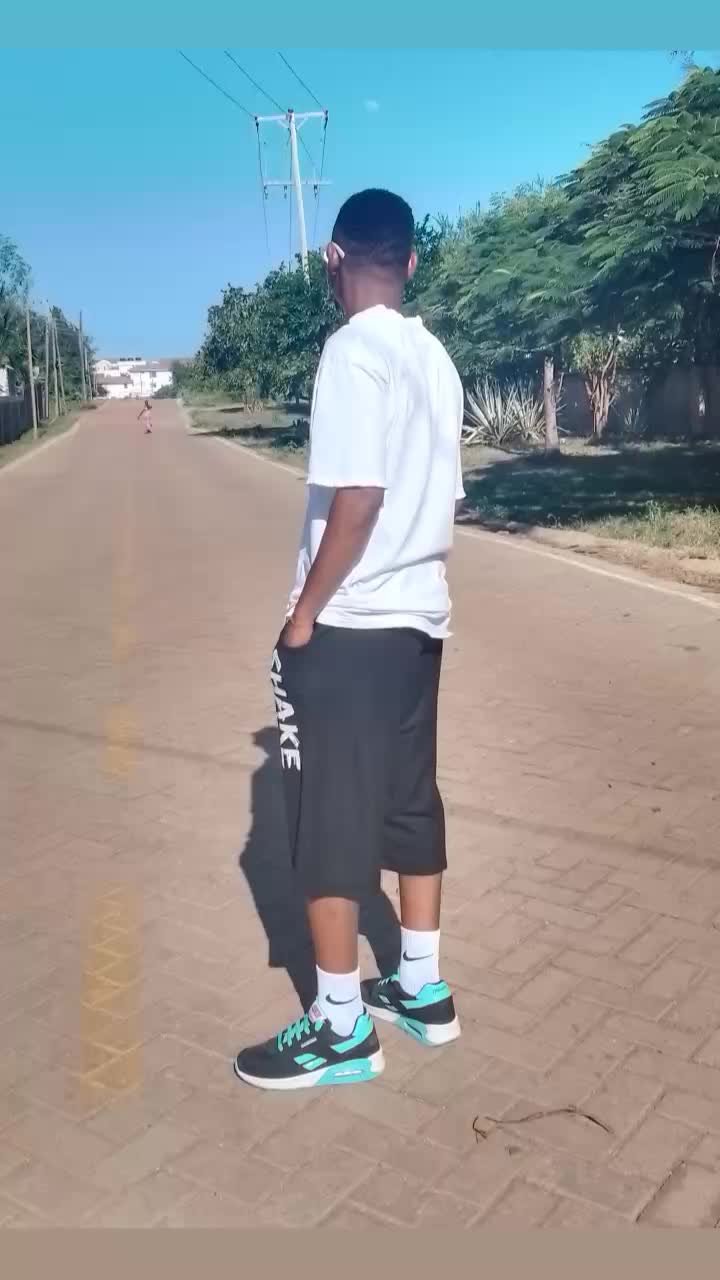 @dullymangi