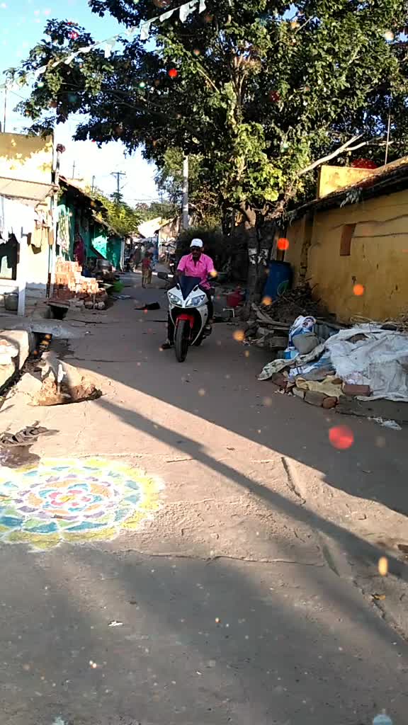 @சுரேஷ்குமார்