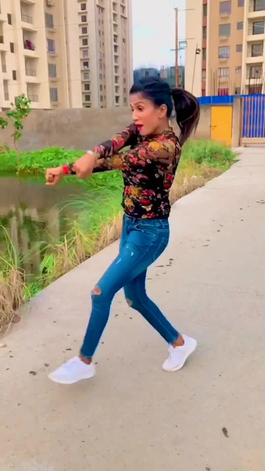 @🦋 Saheli  Rudra 💃