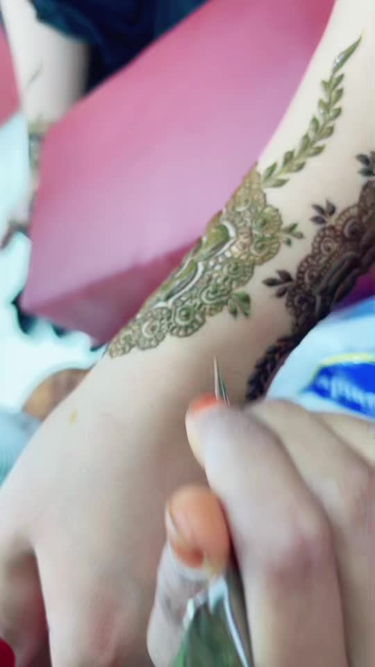 @Henna.alain