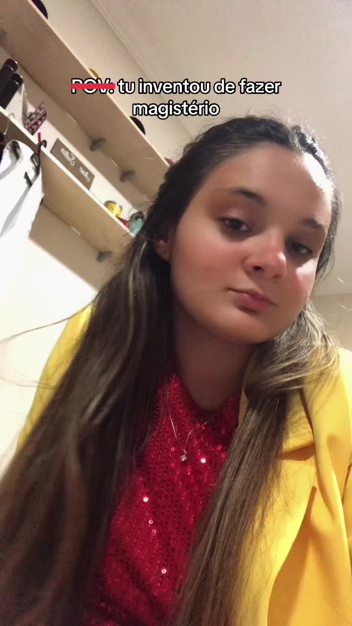 @Ana Julia