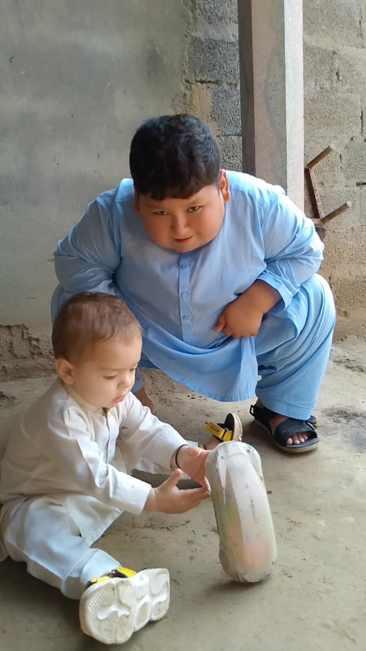 @Chota Khan Baba