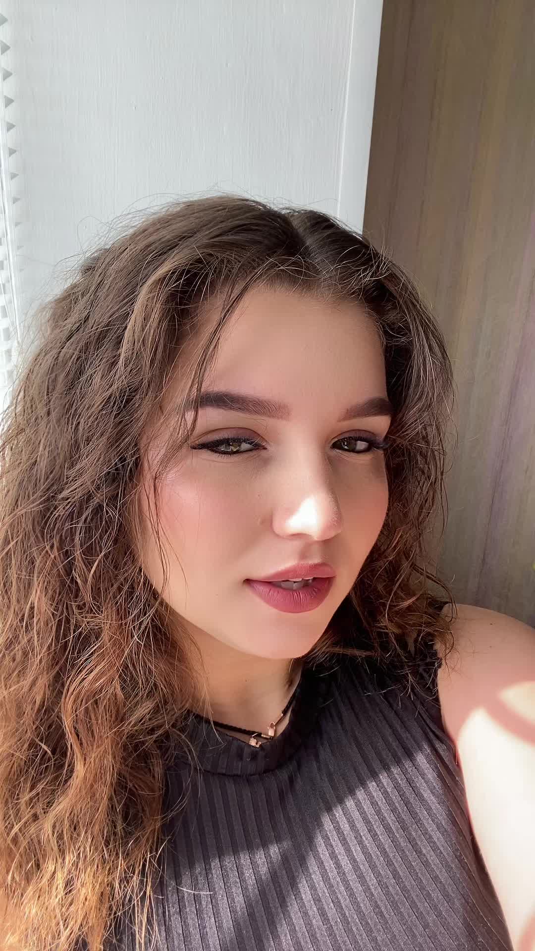@Полинс