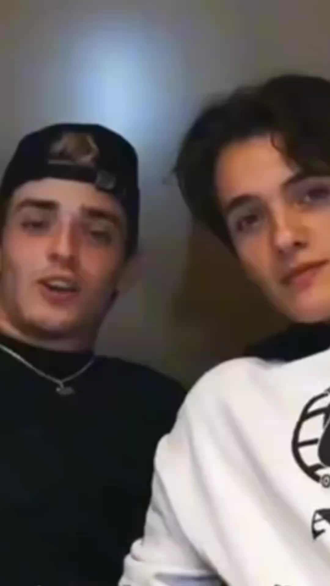 @→ sina and noah ←
