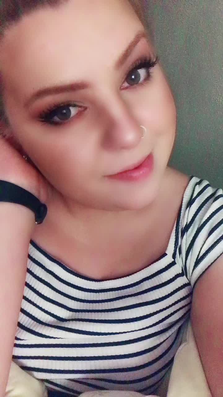 @Sabrina/jeKerellaj