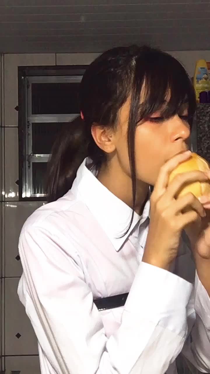 @Renata