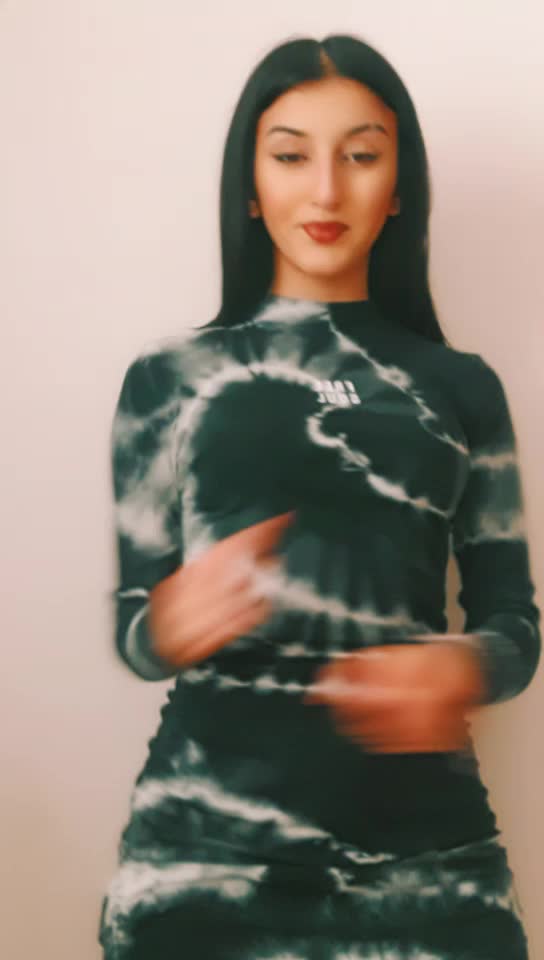 @_.asia.nicotra._🕊