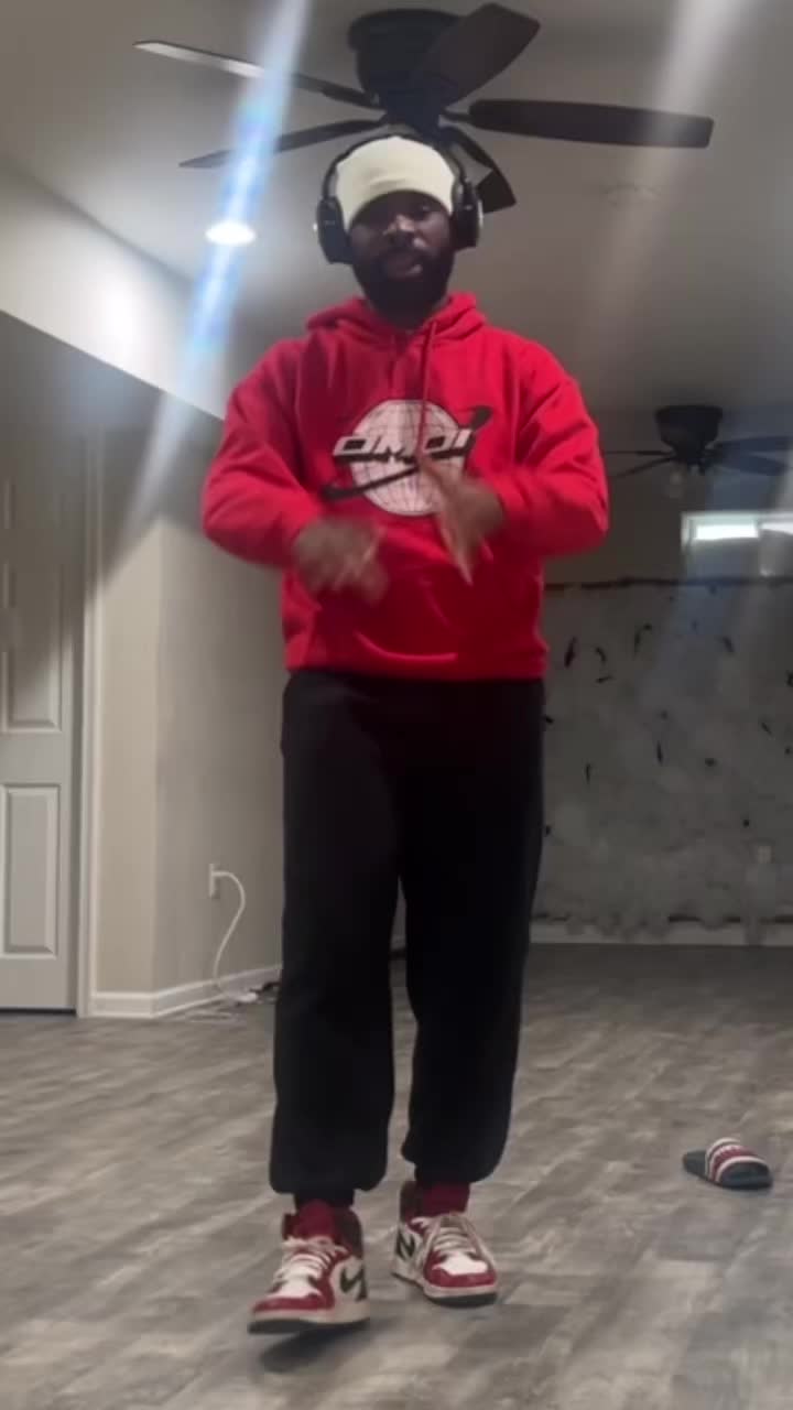 @Yawcow!