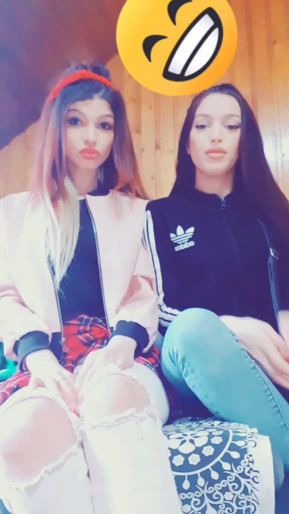@ayca akkaya😋😎