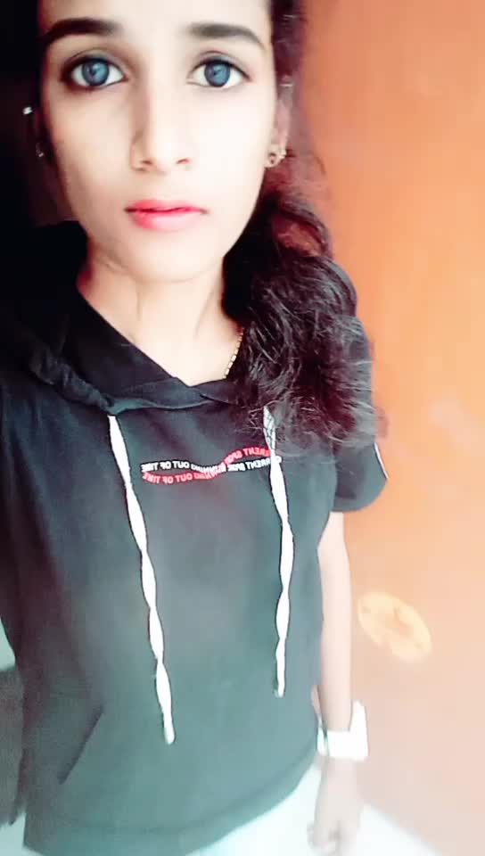 @ammukutty 😘moni