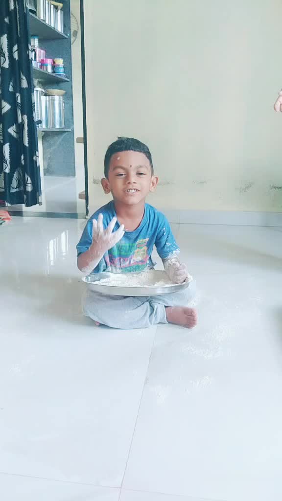 @user8579176752505