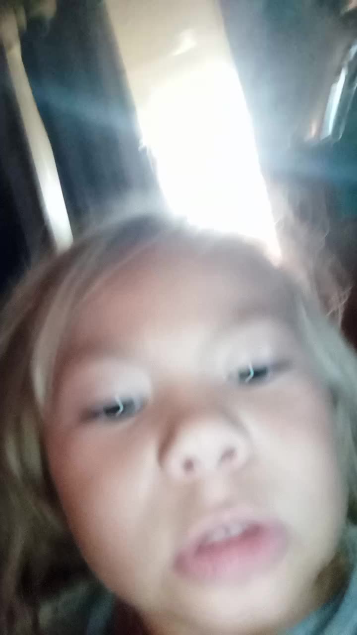 @Shantell