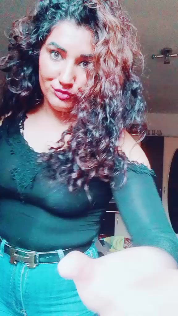 @Izabella Budi