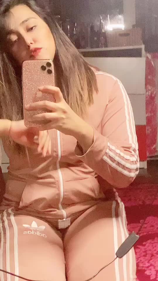 @Ayshasyed143