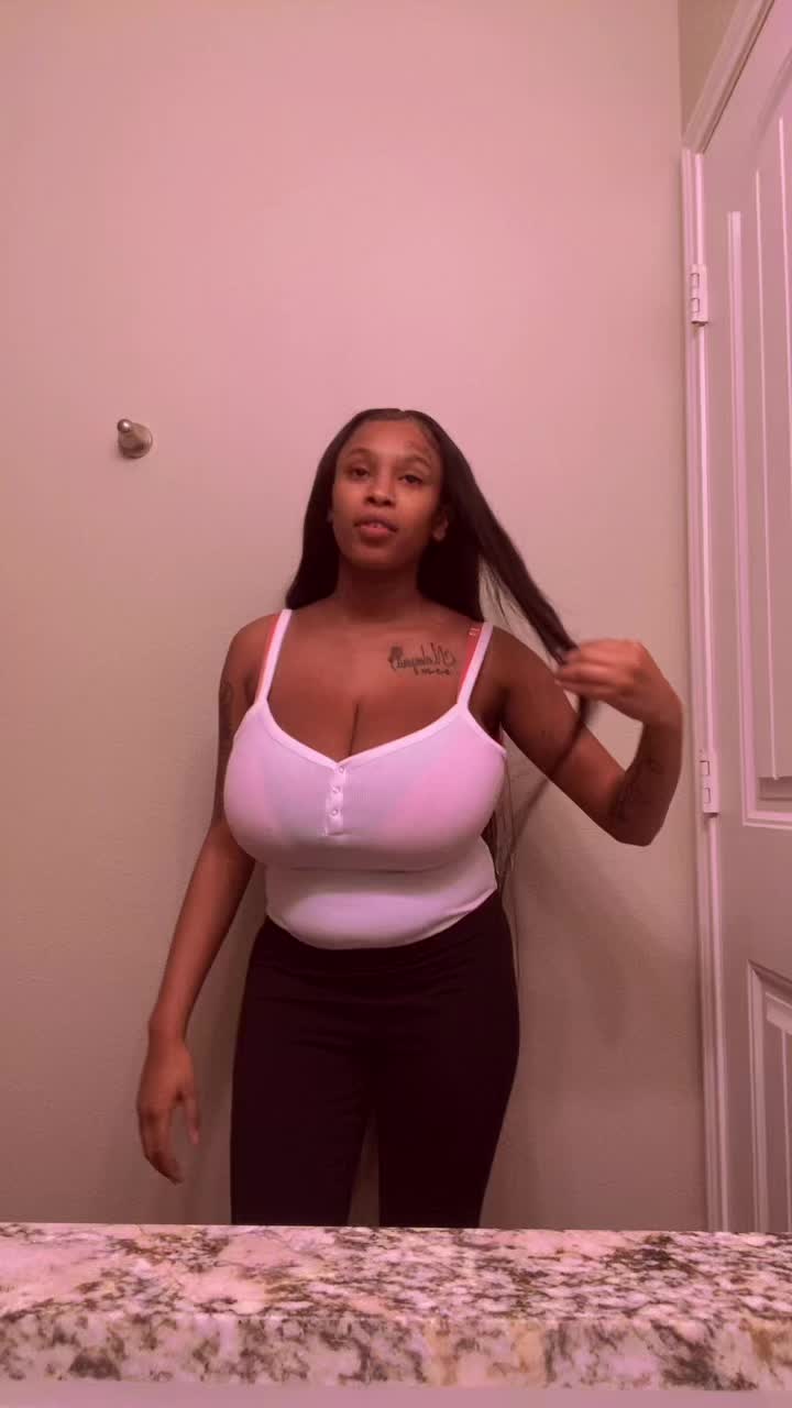 @Nene.balenciaga🥰