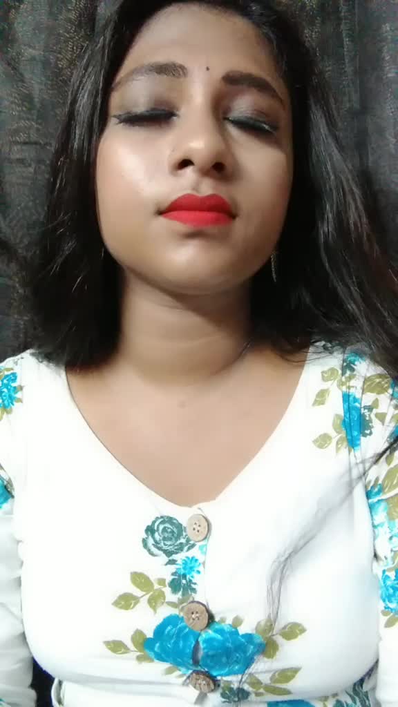 @👑 Love Queen puja ❤