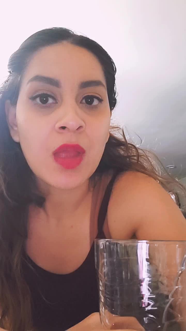 @Violeta Castro