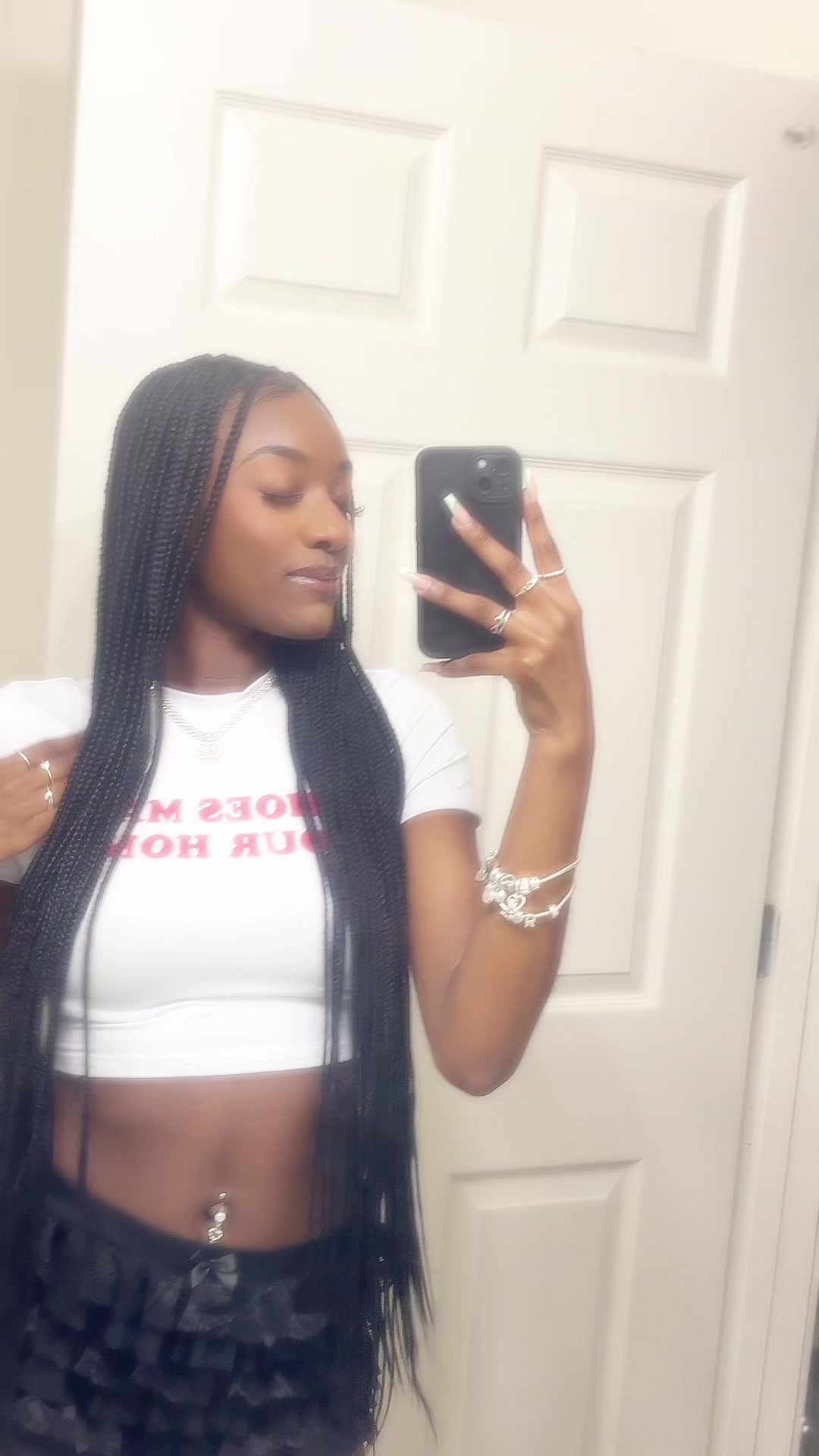 @taniahr