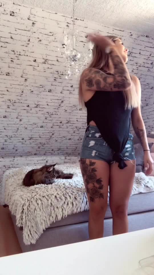 @Jasmina Laurine