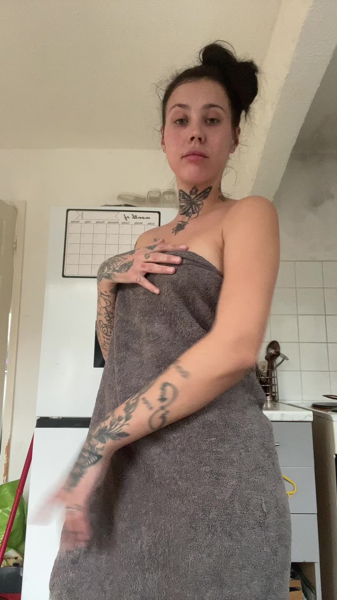 @Sweetbutpsycho