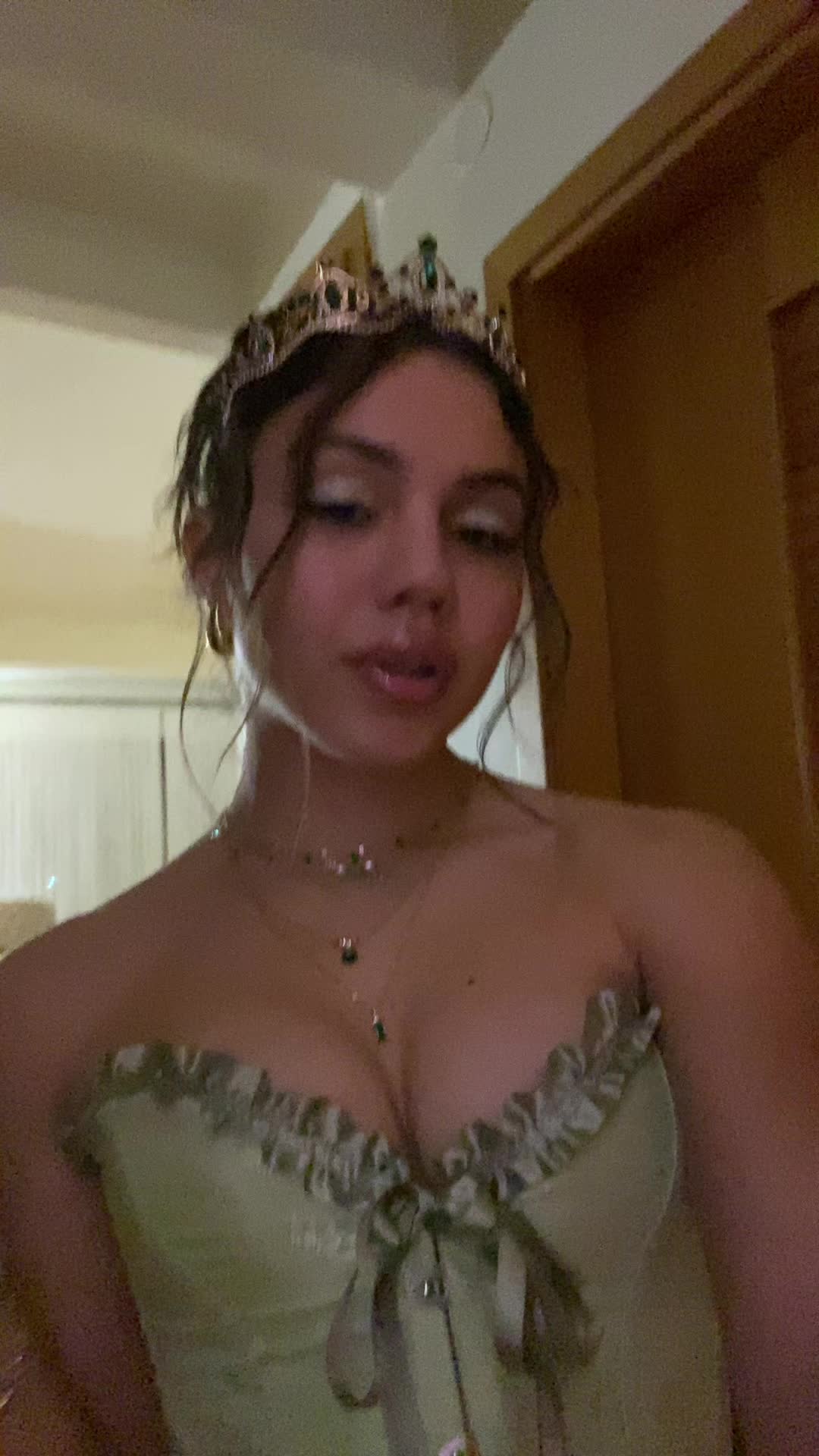 @athinoula