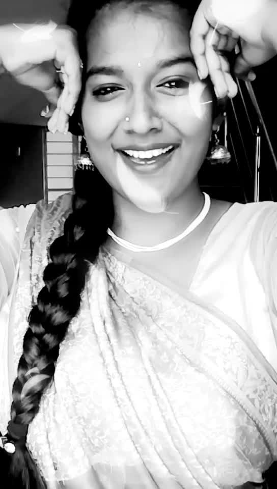 @ಮಧು ಗೌಡ👑