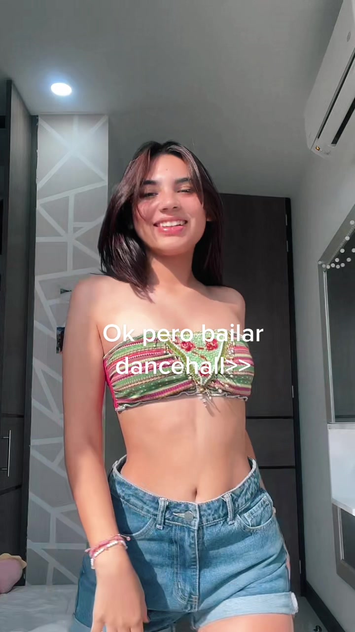 @Camila