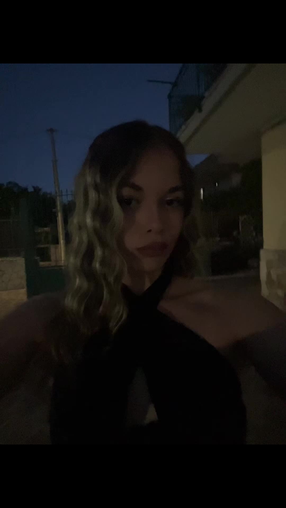 @laura