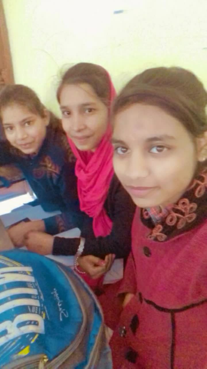 @Muskan musu☺