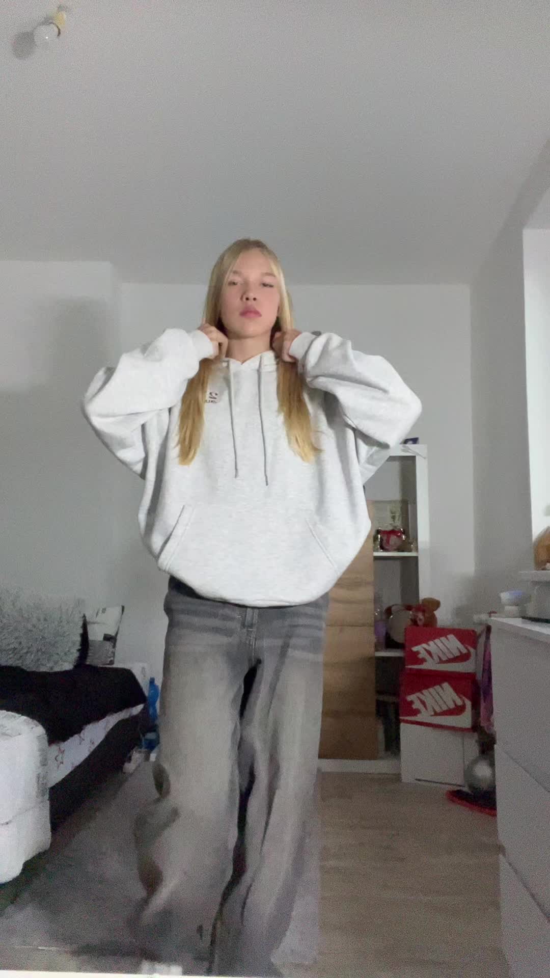 @𝒷ꨄ