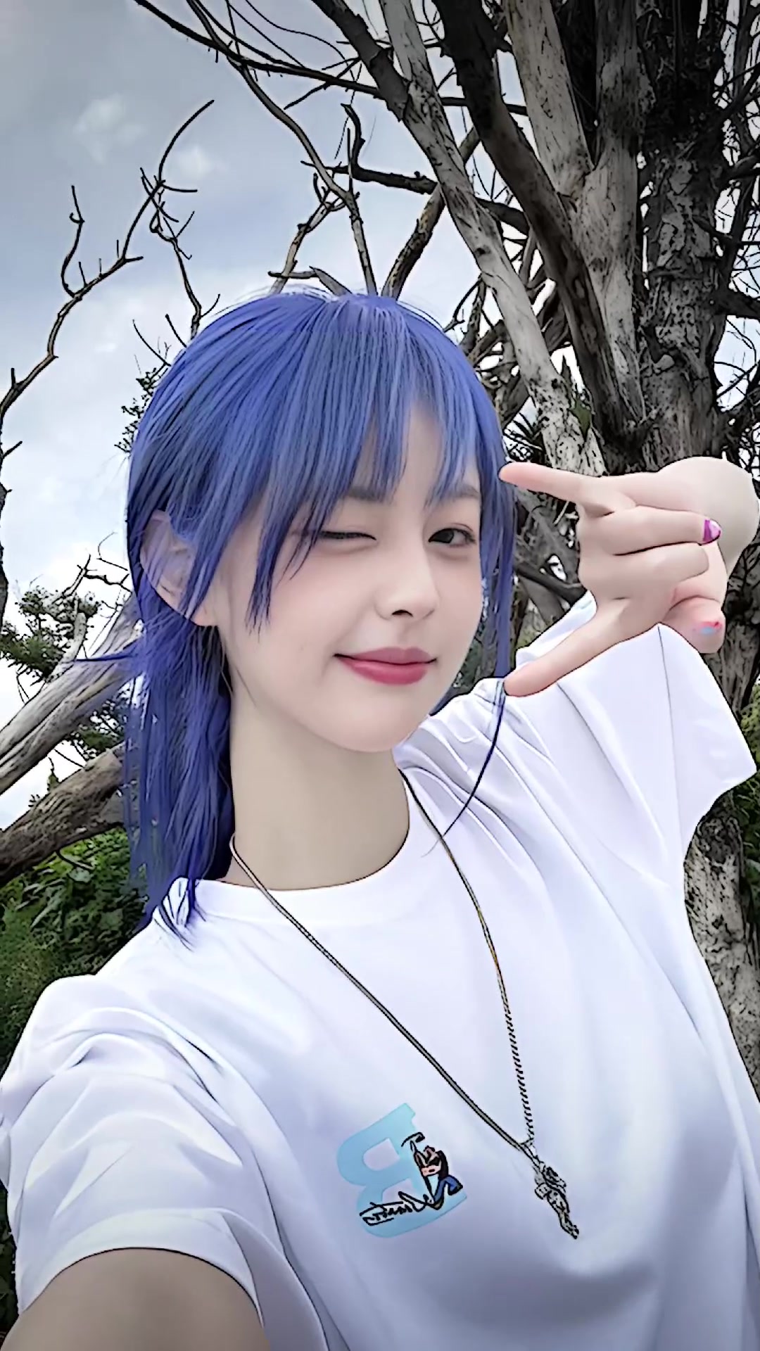 @梁德 •| 𝙀𝙙𝙞𝙩𝙯 🫧