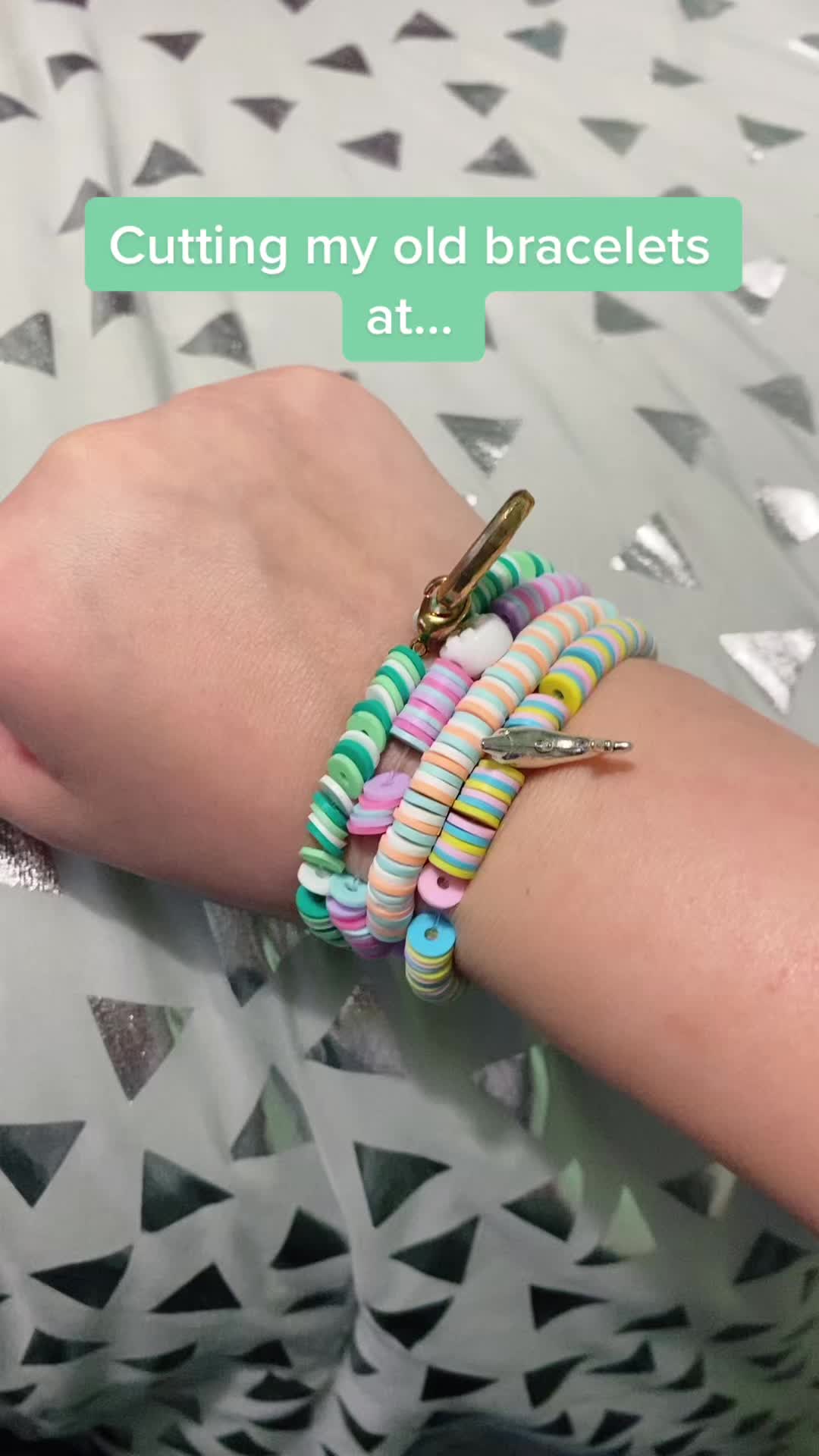 @Hibiscus Bracelets 🌺