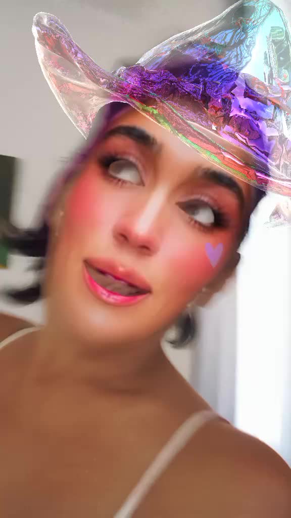 @Laura Borges Brito
