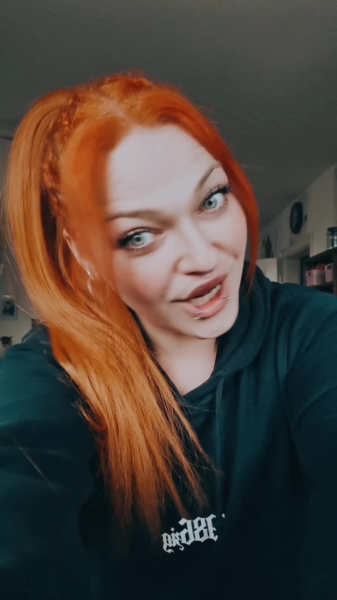 @Jey