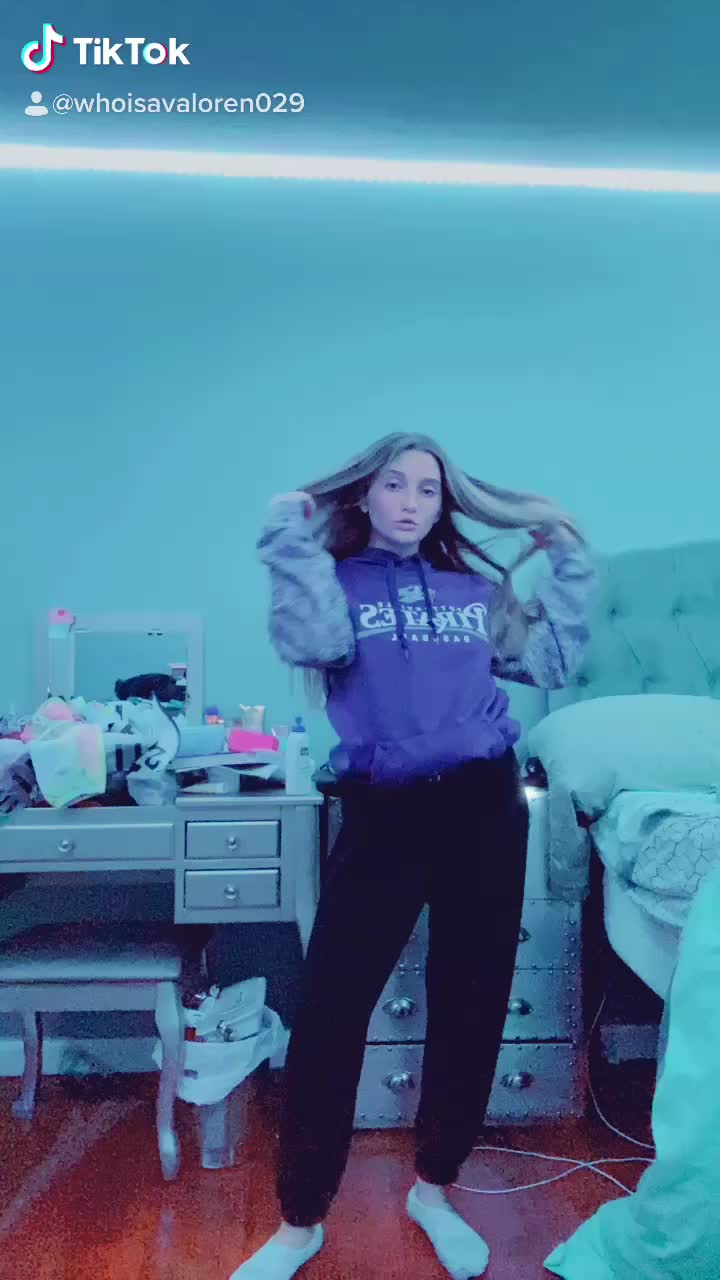 @Ava Loren