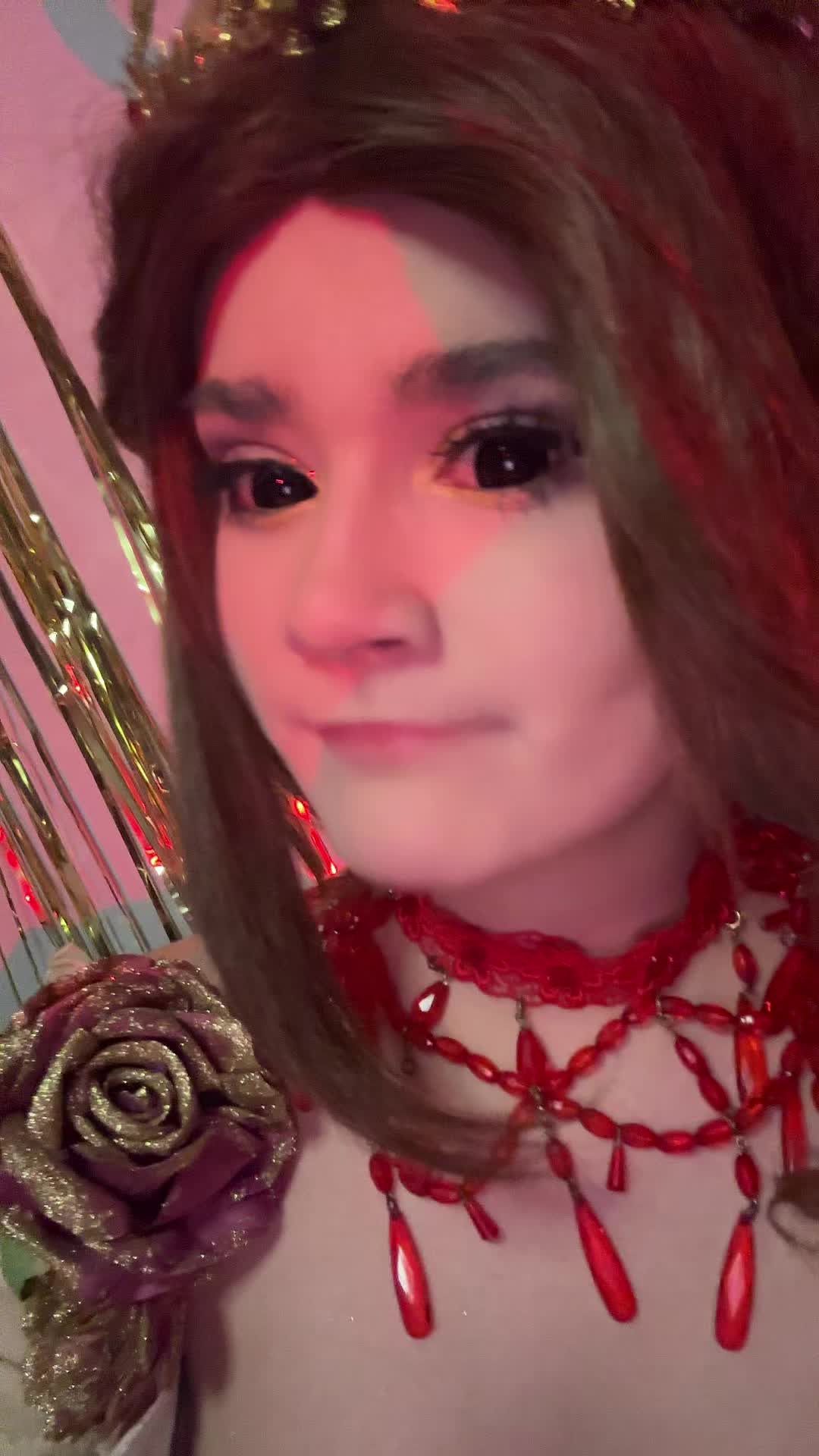 @Bee<3 (Spam)