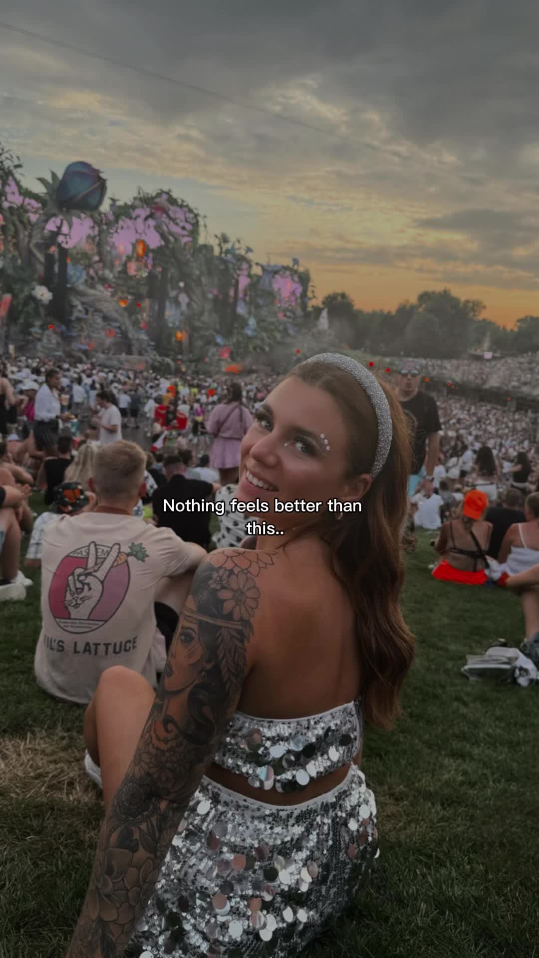 @𝐕𝐀𝐍𝐄𝐒𝐒𝐀
