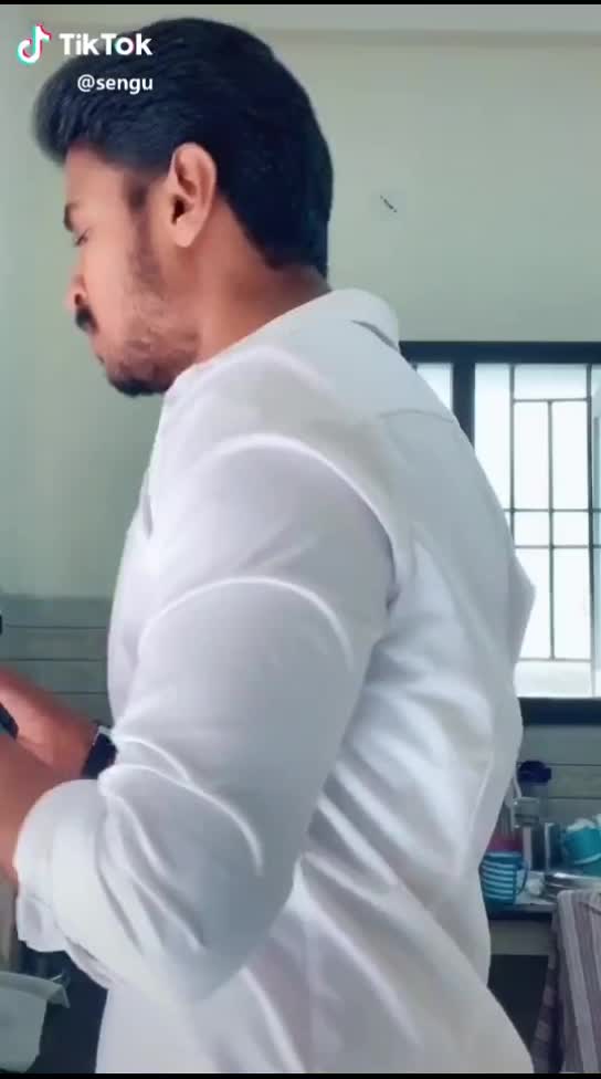 @squirtzxx