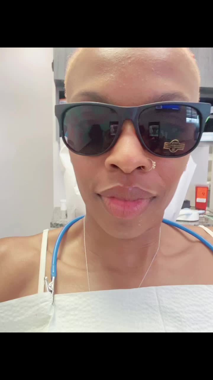 @LilPinkFro