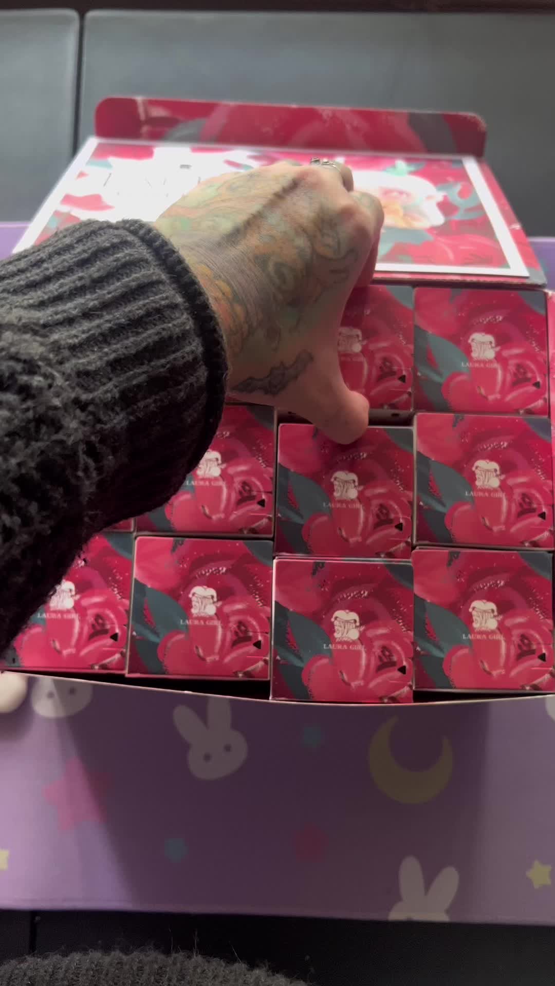 @Unboxingserotonin