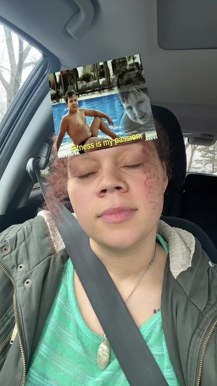 @Clurrrr