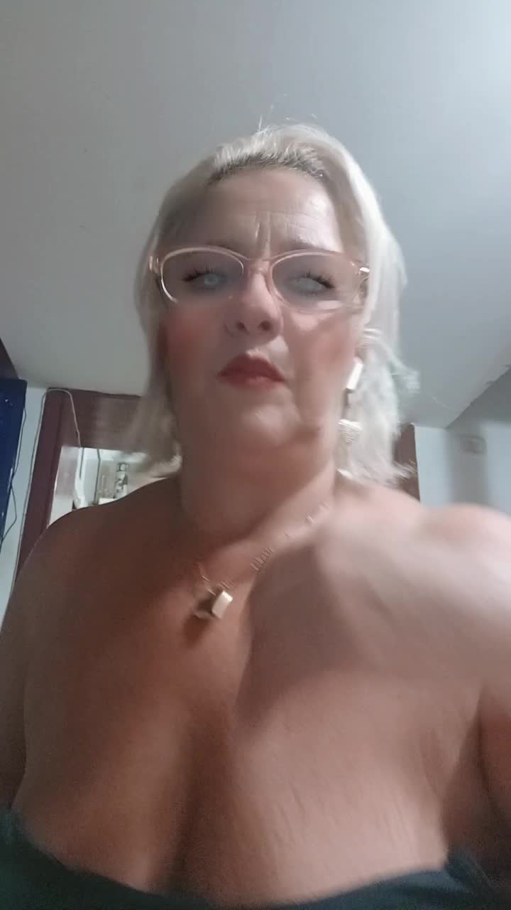 @Carmela Vinciguerra