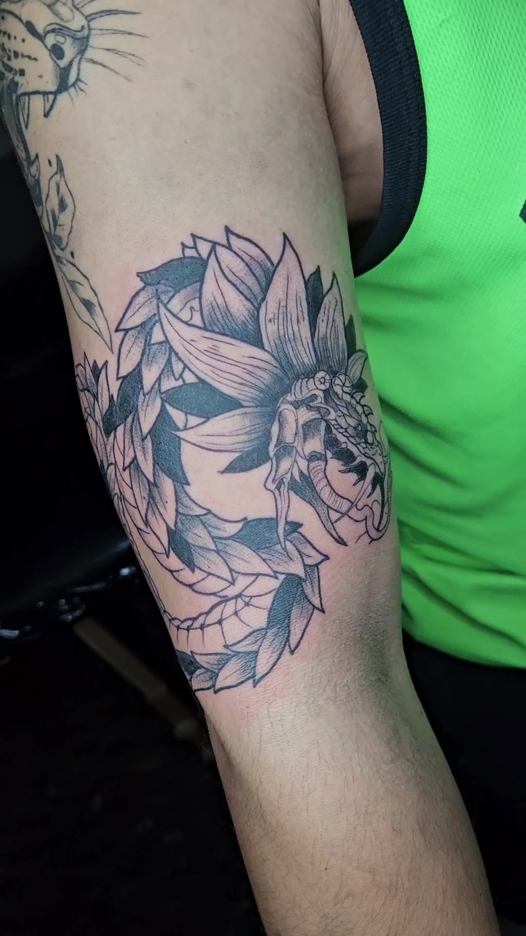 @AndyTatu