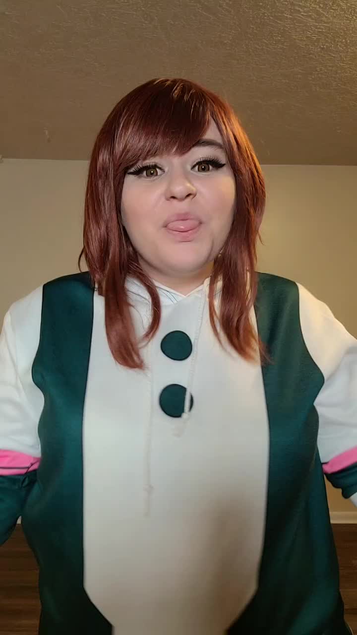 @sweetbee_cosplay