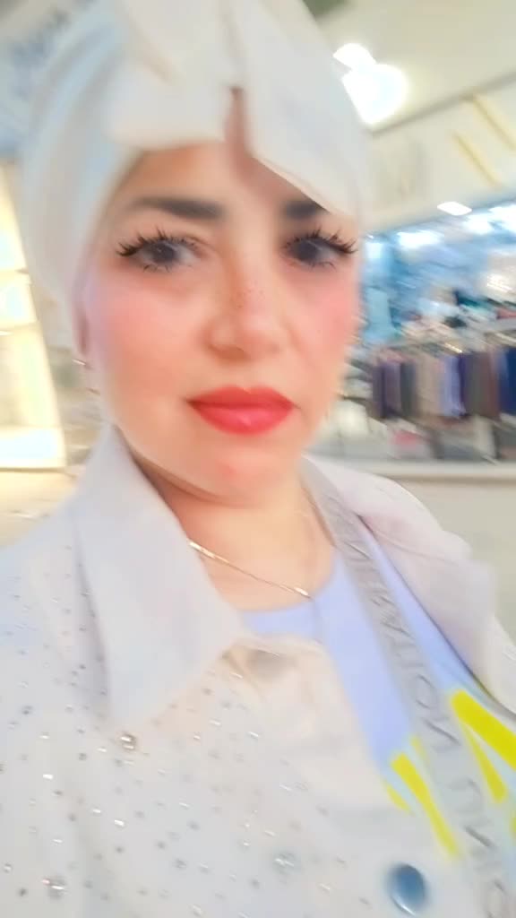 @lobna karoui